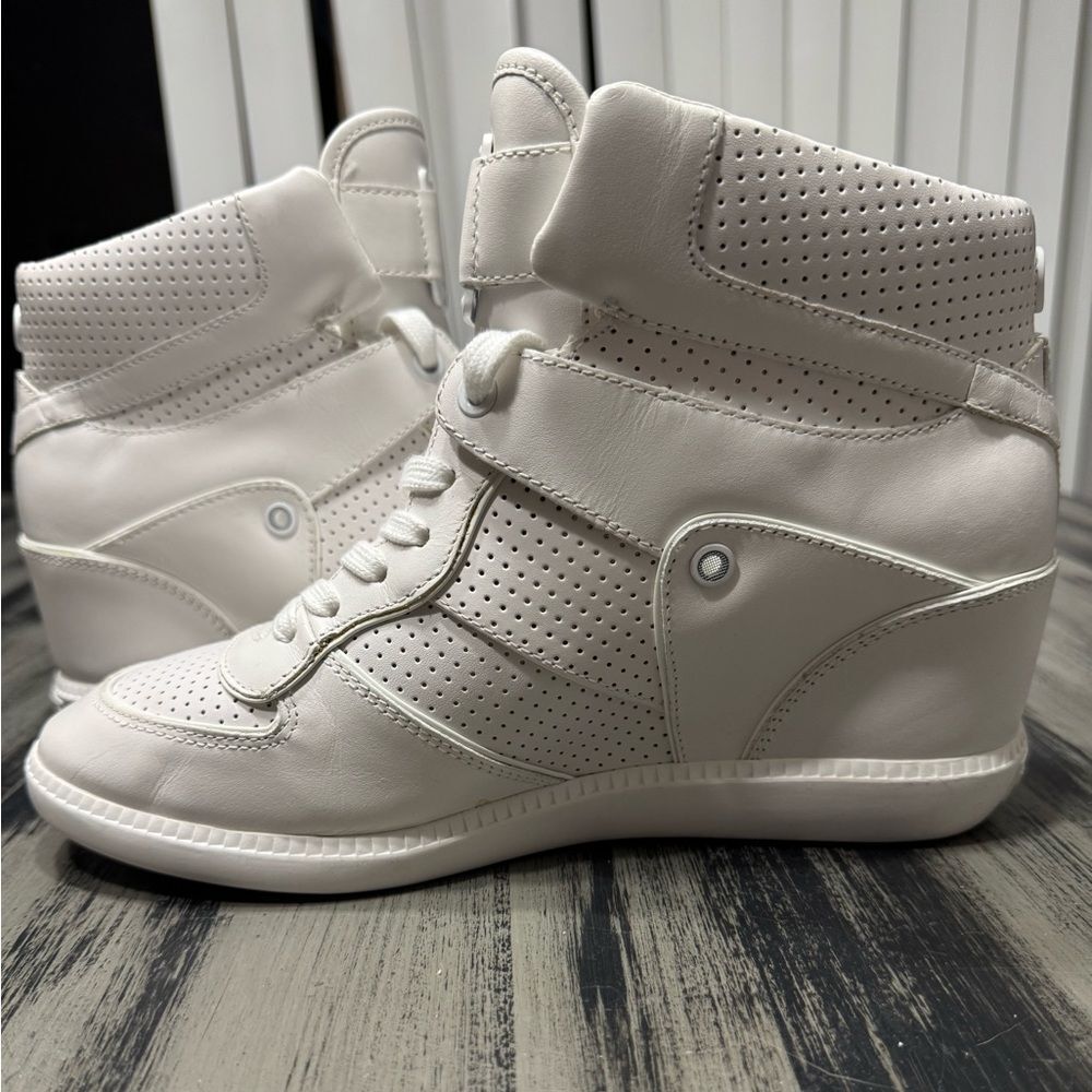 Michael Kors Women’s Nikko Optic White High-Top Hidden Wedge Sneakers Size 10 - Picture 12 of 12